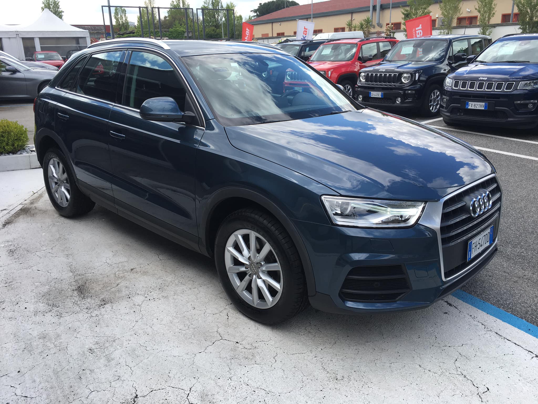 Audi – Q3