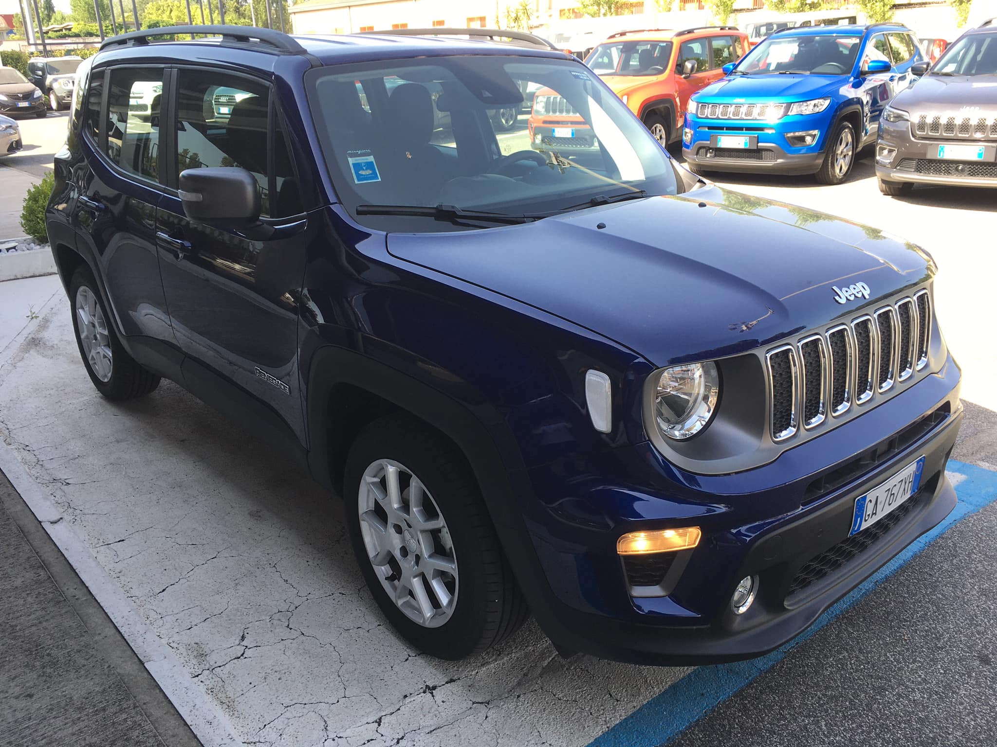 Acquista Jeep – Renegade