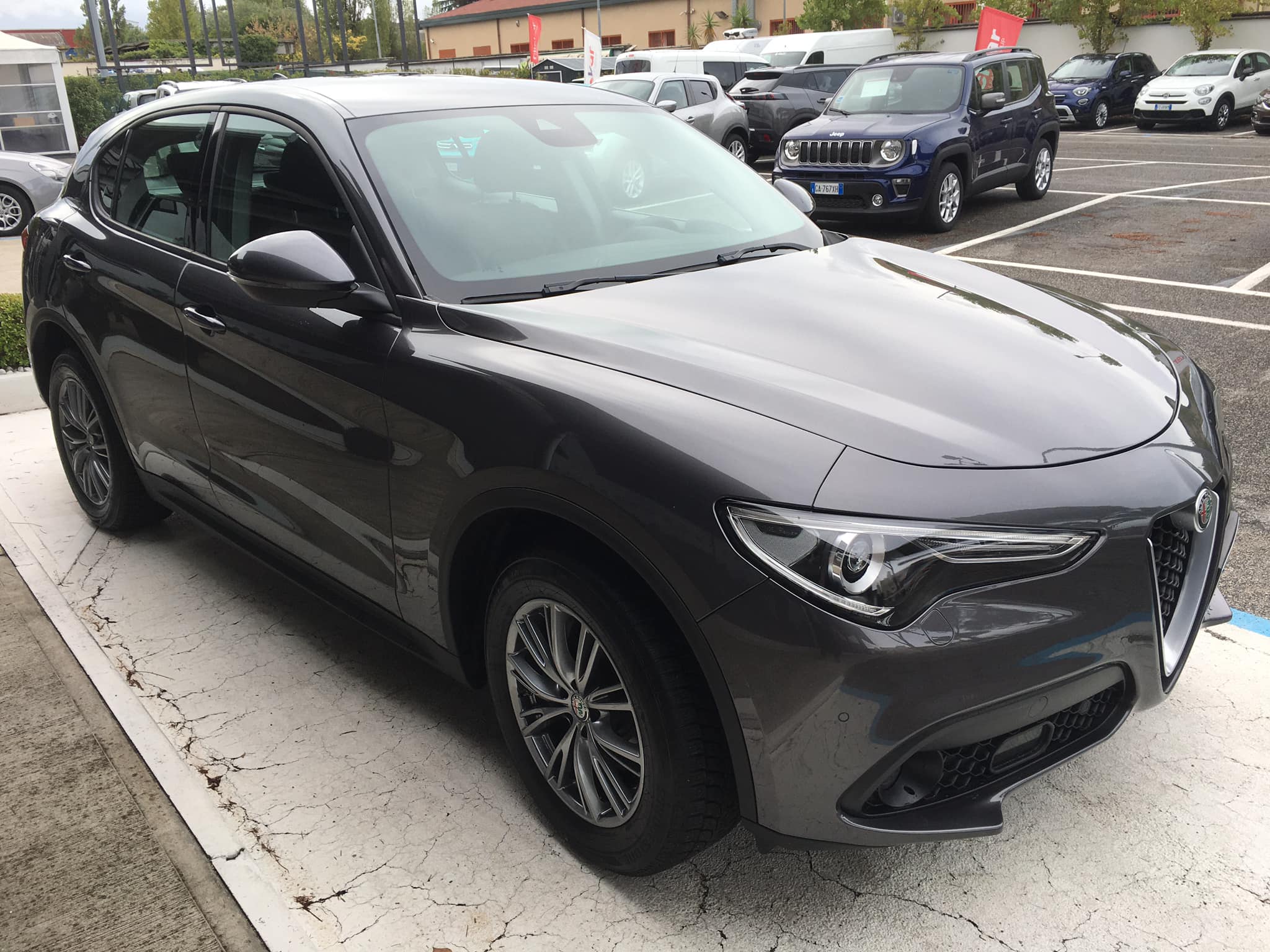 Acquista Alfa Romeo – Stelvio